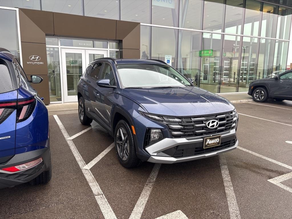 new 2025 Hyundai Tucson car, priced at $34,194