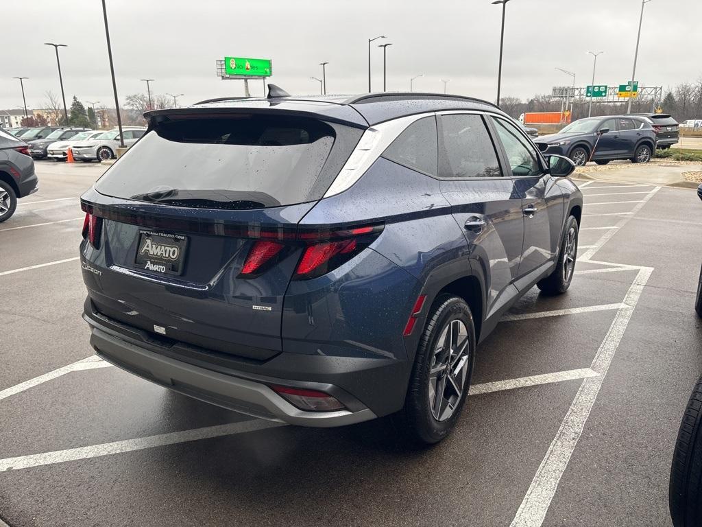 new 2025 Hyundai Tucson car, priced at $34,194