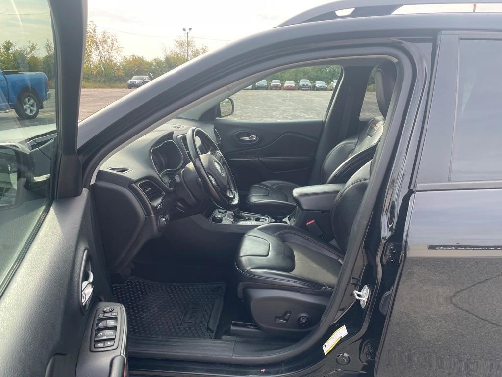 used 2021 Jeep Cherokee car, priced at $22,281