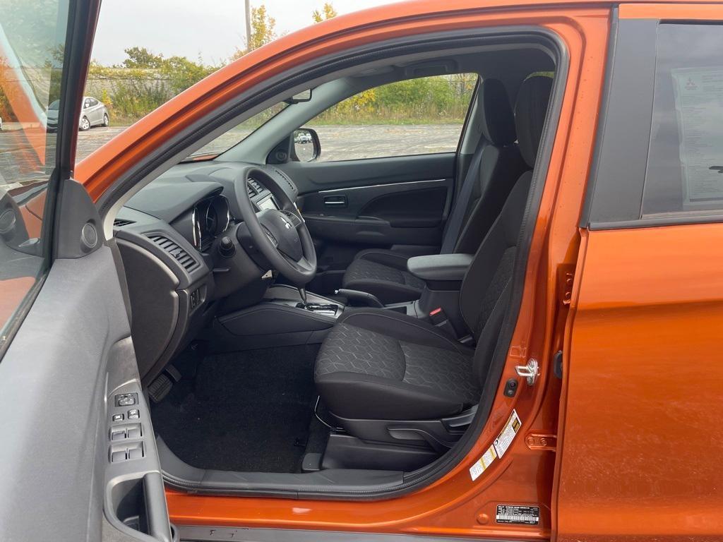new 2025 Mitsubishi Outlander Sport car, priced at $27,960