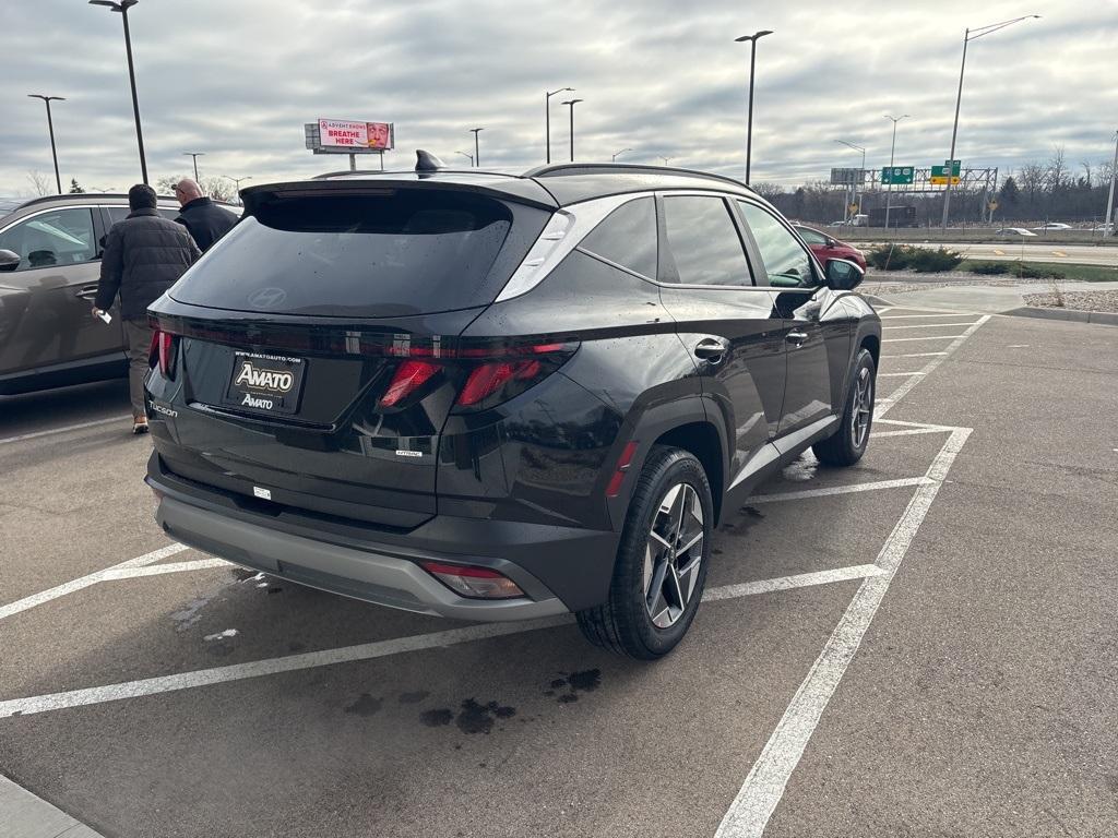 new 2025 Hyundai Tucson car, priced at $33,570