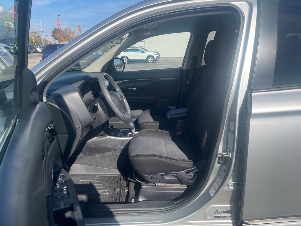 used 2020 Mitsubishi Outlander car, priced at $13,721