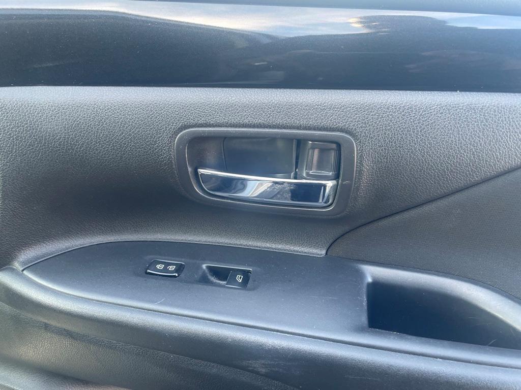 used 2020 Mitsubishi Outlander car, priced at $13,721
