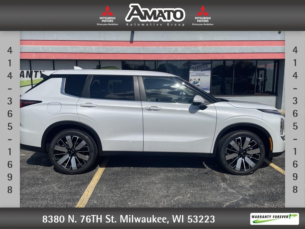 new 2025 Mitsubishi Outlander car, priced at $37,085