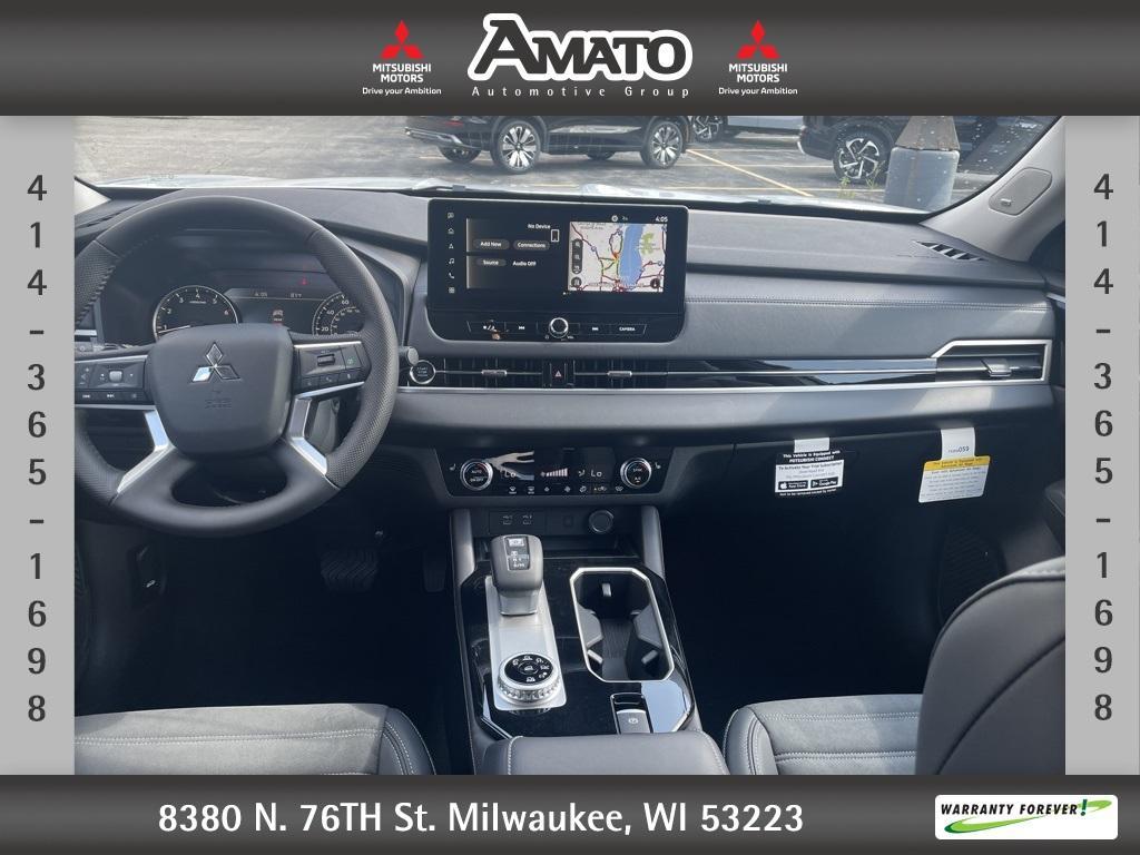 new 2025 Mitsubishi Outlander car, priced at $37,085