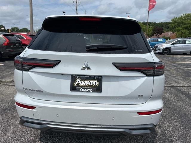 new 2025 Mitsubishi Outlander car, priced at $38,585
