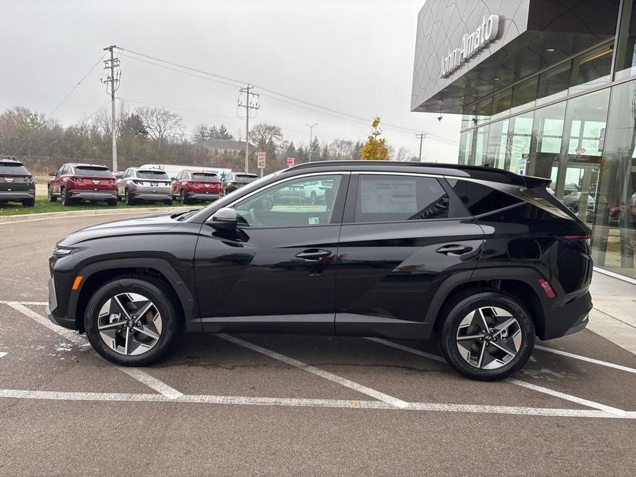 new 2025 Hyundai Tucson Hybrid car, priced at $38,350