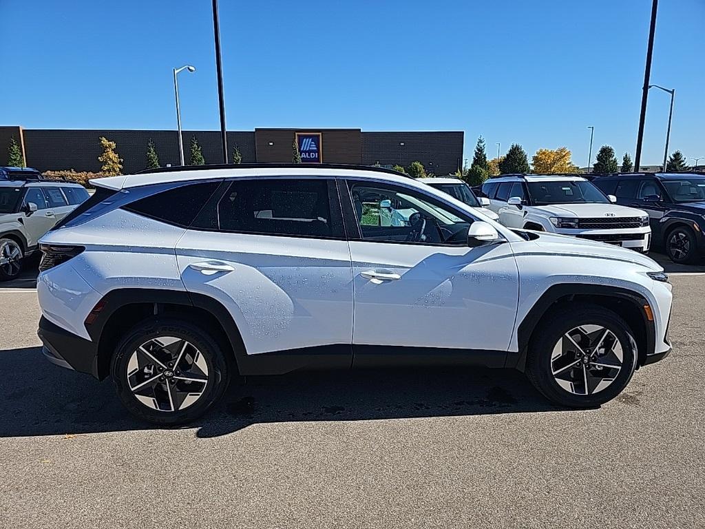 new 2026 Hyundai TUCSON Hybrid car, priced at $36,570