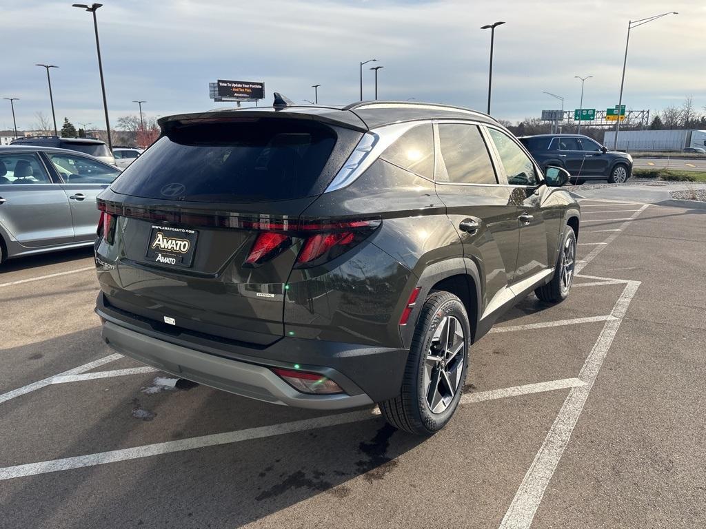 new 2025 Hyundai Tucson car, priced at $33,570