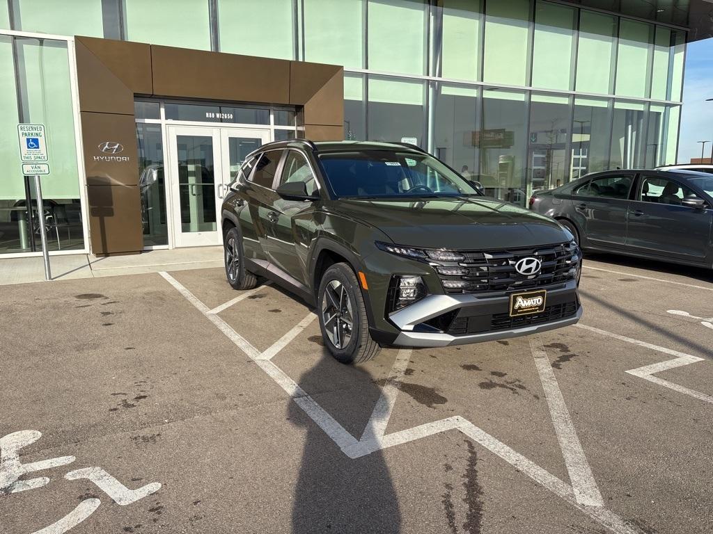 new 2025 Hyundai Tucson car, priced at $33,570