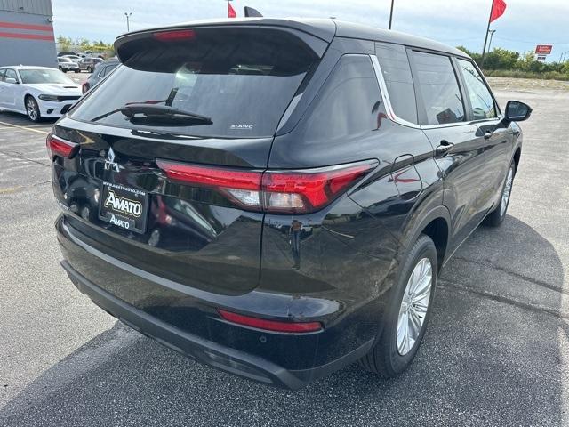 new 2024 Mitsubishi Outlander car, priced at $32,695