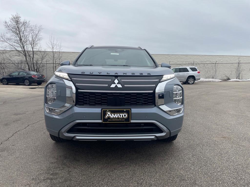 new 2025 Mitsubishi Outlander car, priced at $45,930