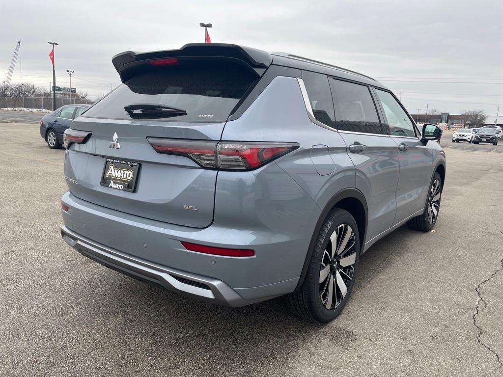 new 2025 Mitsubishi Outlander car, priced at $45,930