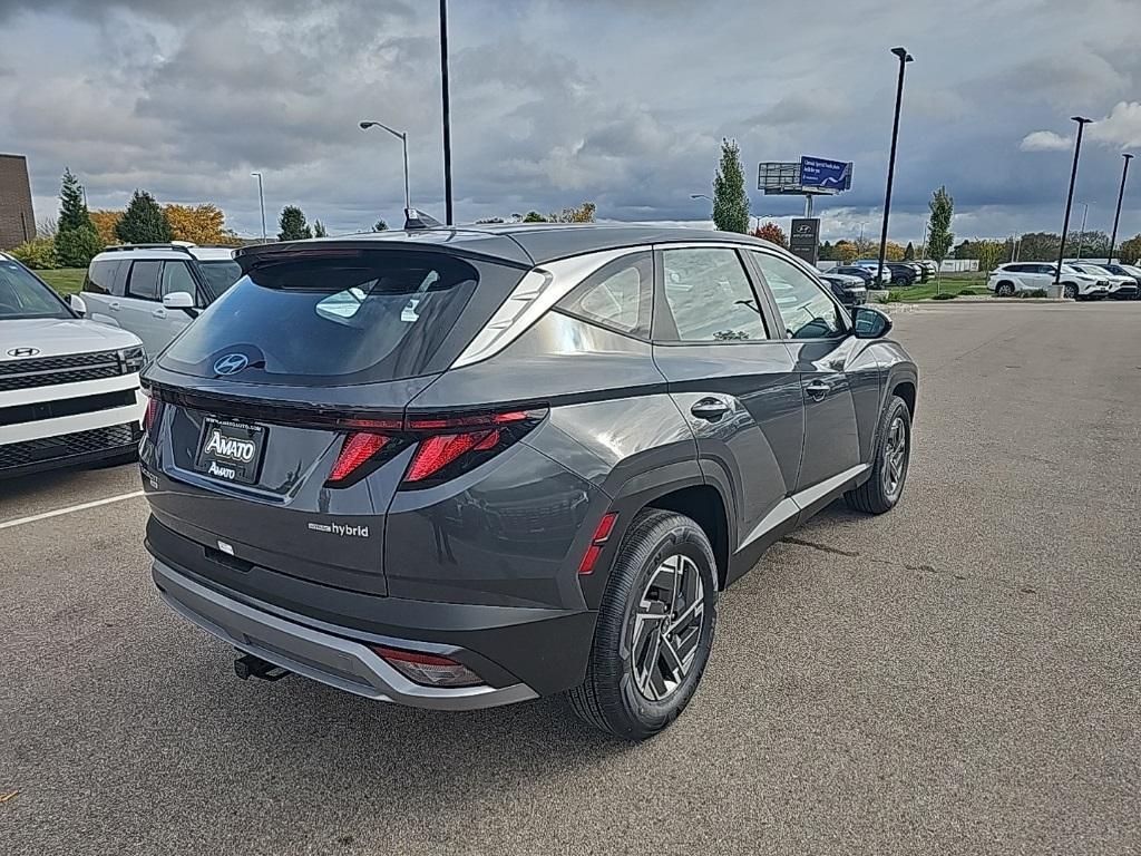 new 2026 Hyundai TUCSON Hybrid car, priced at $31,200