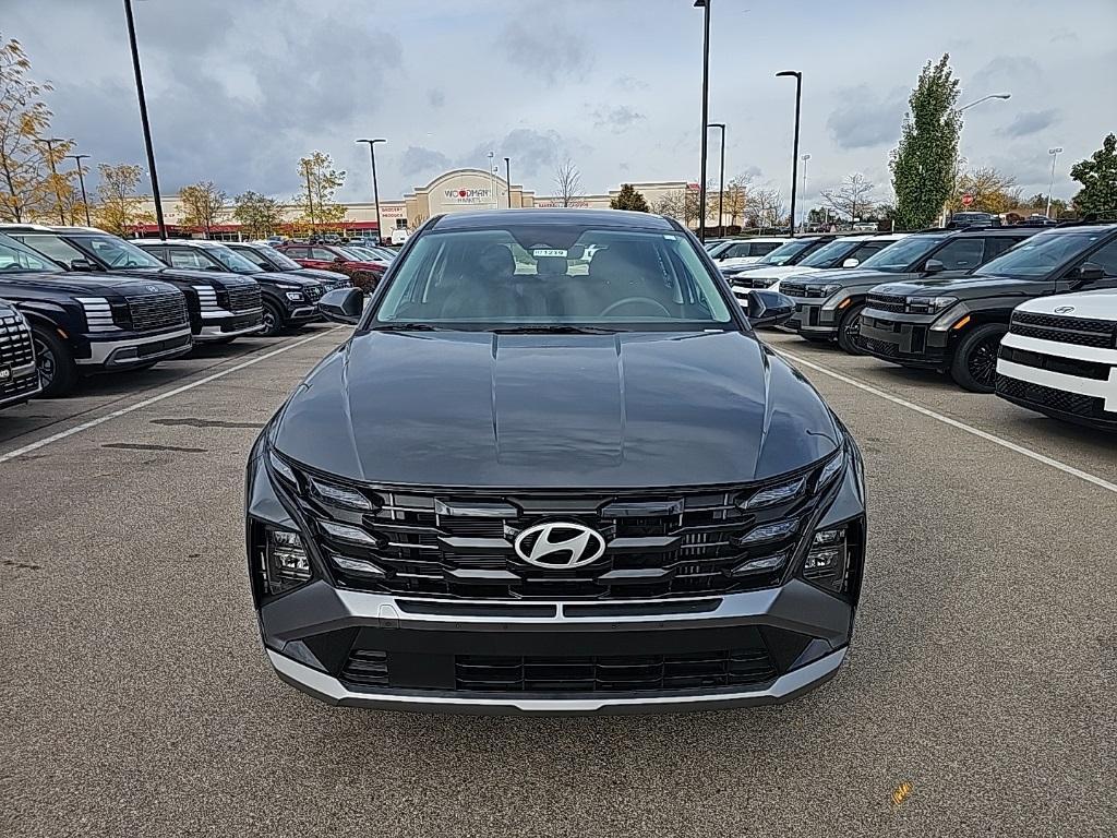 new 2026 Hyundai TUCSON Hybrid car, priced at $31,200
