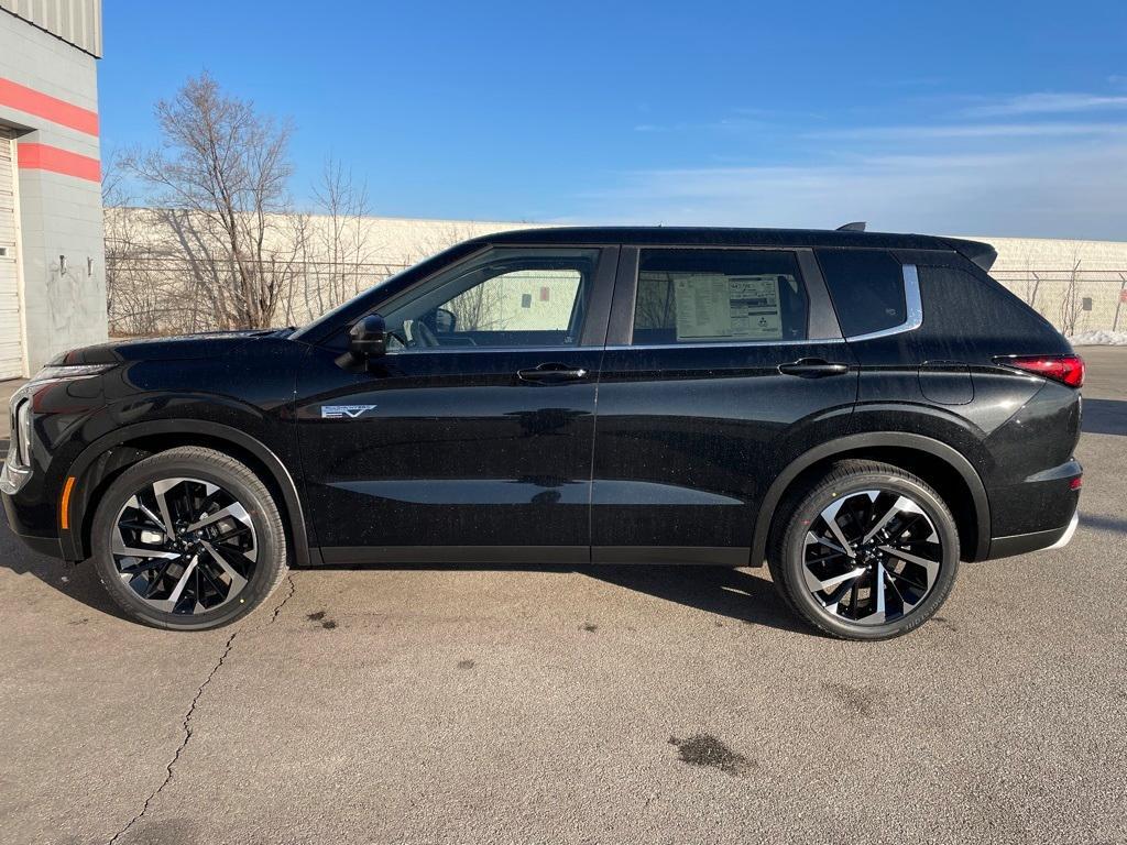 new 2025 Mitsubishi Outlander PHEV car, priced at $45,860