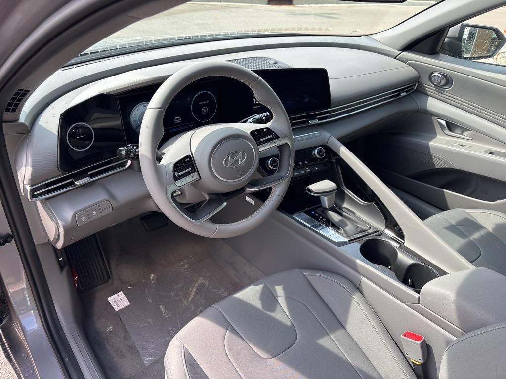 new 2025 Hyundai Elantra car, priced at $26,605