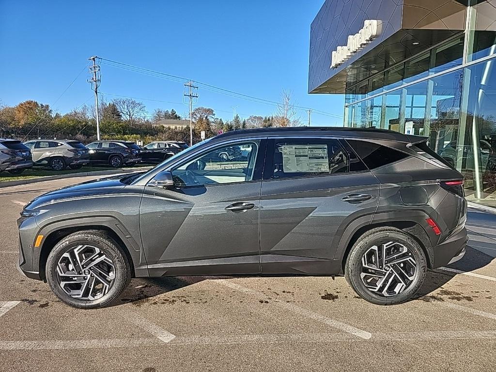new 2026 Hyundai TUCSON Hybrid car, priced at $40,655