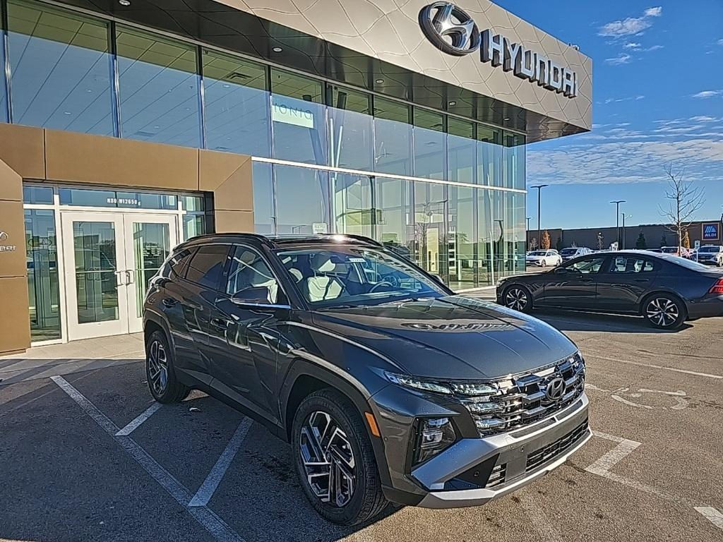 new 2026 Hyundai TUCSON Hybrid car, priced at $40,655