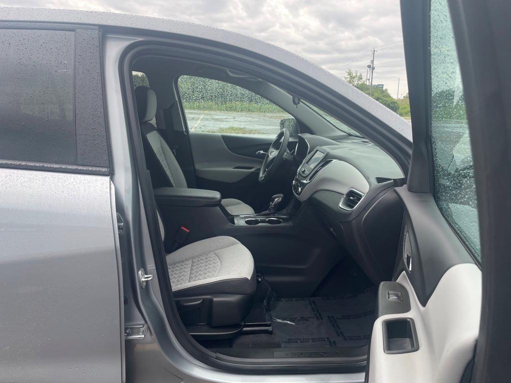 used 2023 Chevrolet Equinox car, priced at $22,276