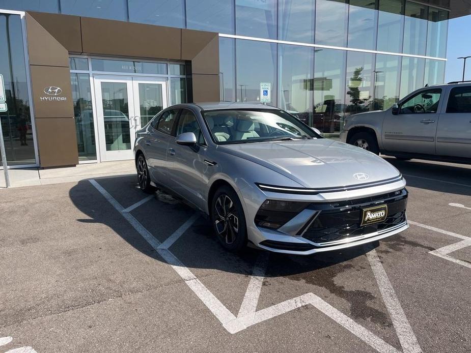 new 2025 Hyundai Sonata car, priced at $30,955