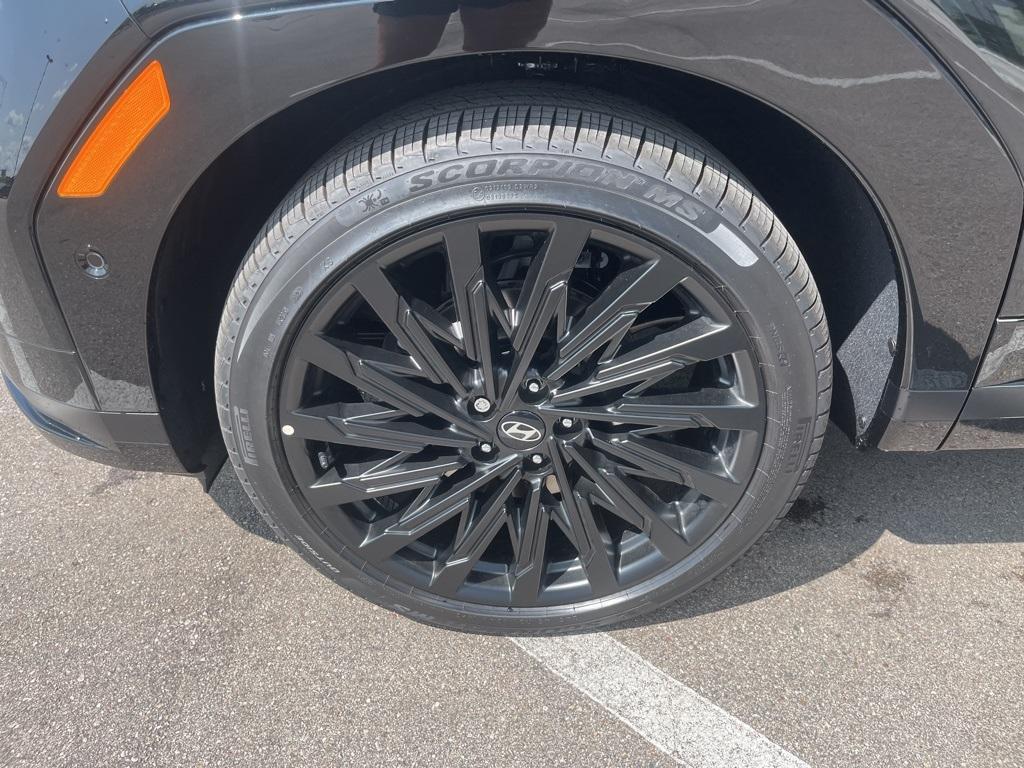 new 2024 Hyundai Santa Fe car, priced at $39,997