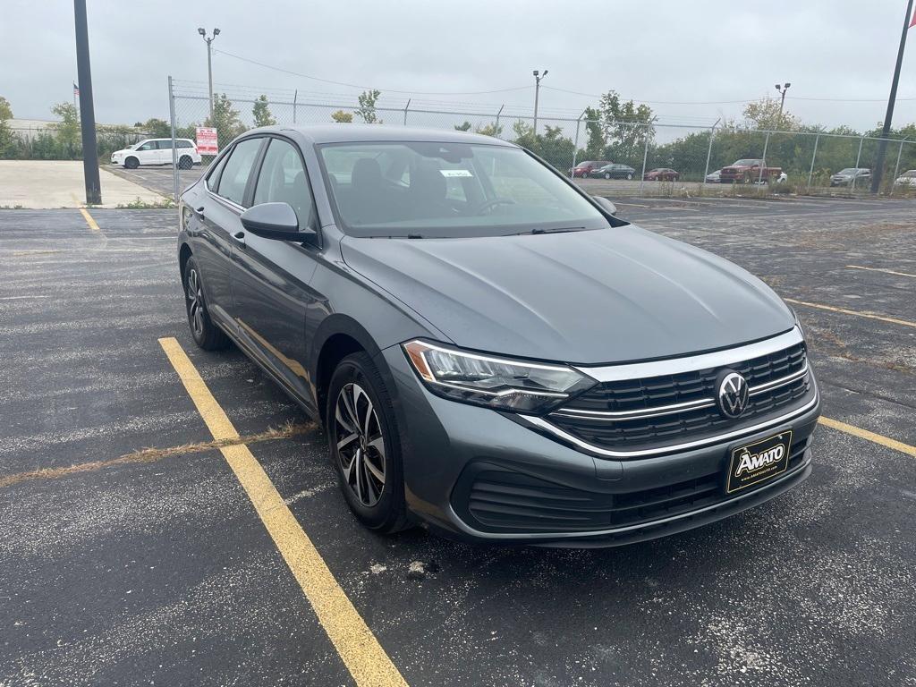 used 2024 Volkswagen Jetta car, priced at $18,818