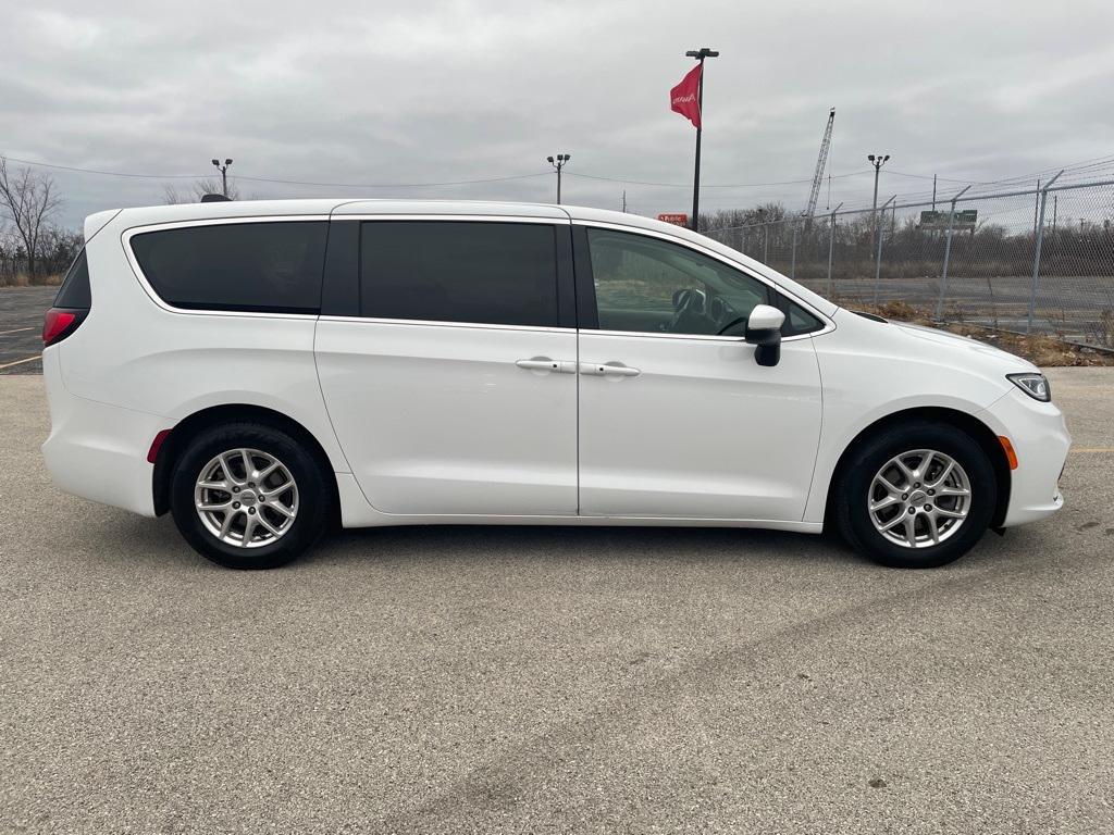 used 2023 Chrysler Pacifica car, priced at $23,549