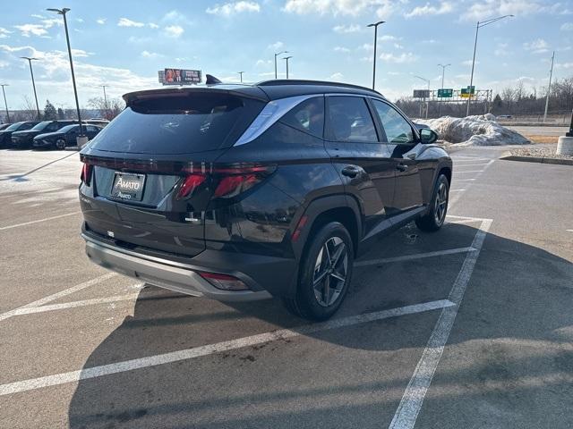 new 2025 Hyundai Tucson car, priced at $34,010