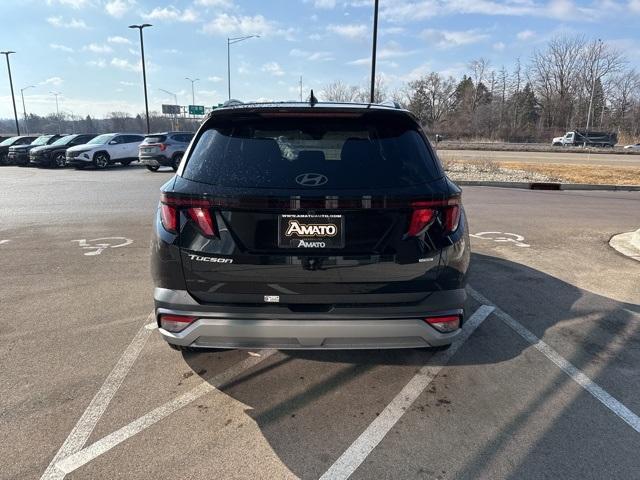 new 2025 Hyundai Tucson car, priced at $34,010