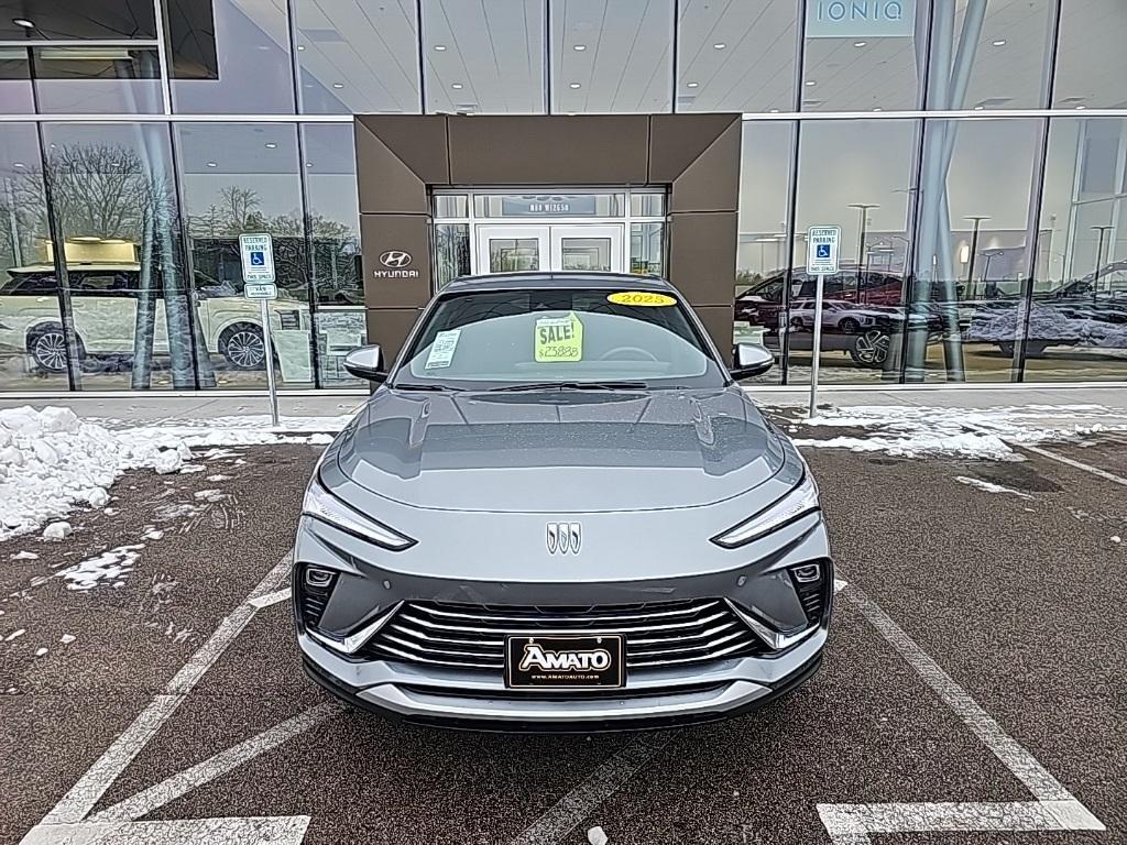 used 2025 Buick Envista car, priced at $23,868