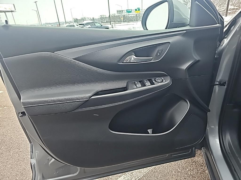 used 2025 Buick Envista car, priced at $23,868