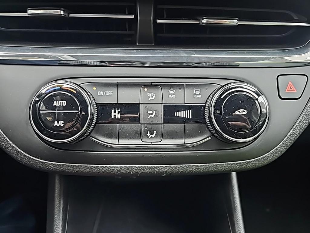 used 2025 Buick Envista car, priced at $23,868