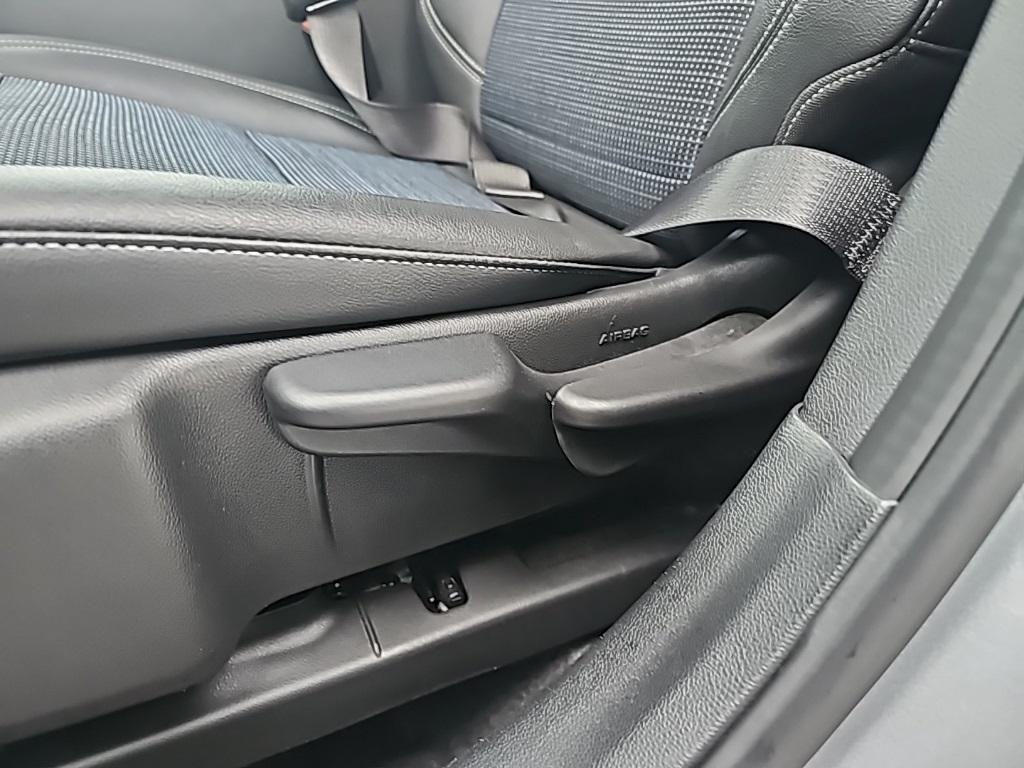 used 2025 Buick Envista car, priced at $23,868