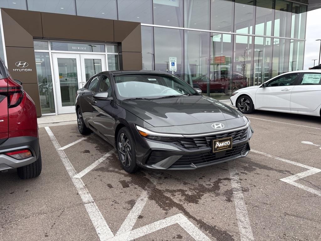new 2025 Hyundai Elantra car, priced at $26,545