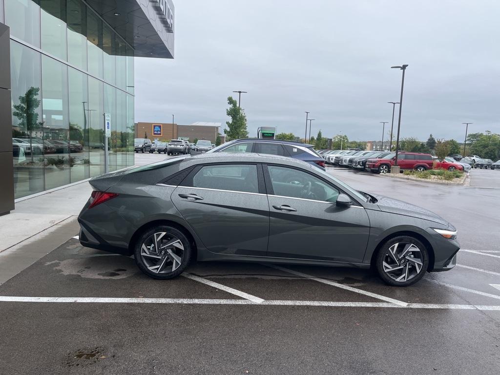 new 2025 Hyundai Elantra car, priced at $27,245