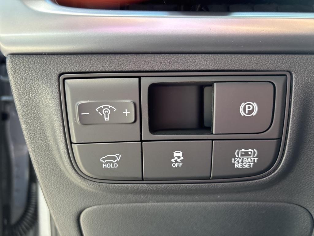 new 2025 Hyundai TUCSON Hybrid car, priced at $38,500