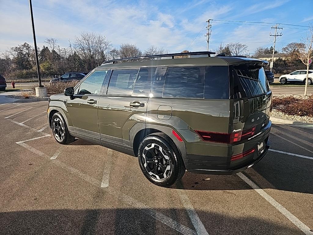 used 2025 Hyundai Santa Fe car, priced at $31,833