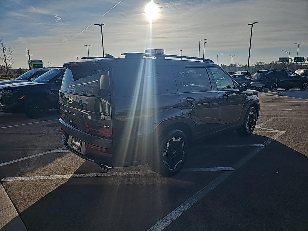 used 2025 Hyundai Santa Fe car, priced at $31,833