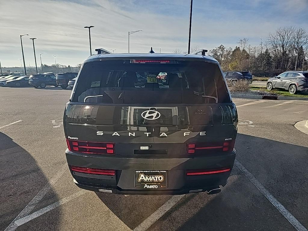used 2025 Hyundai Santa Fe car, priced at $31,833