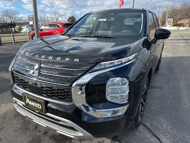 new 2025 Mitsubishi Outlander PHEV car, priced at $45,265