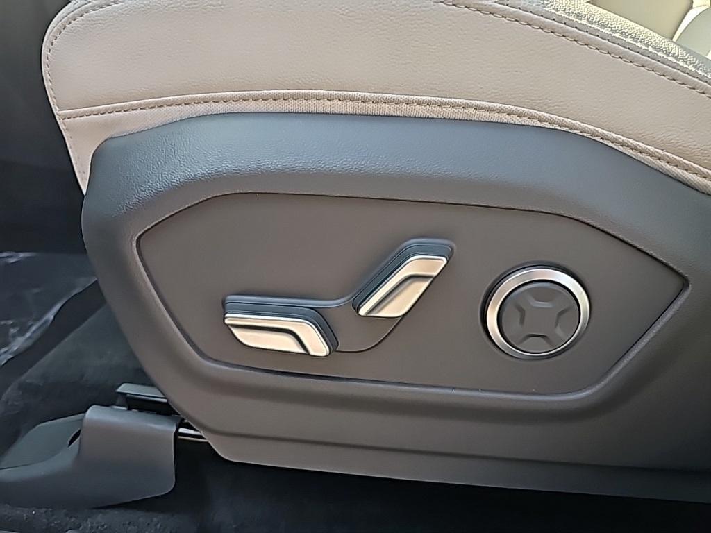 new 2026 Hyundai SANTA FE HEV car, priced at $45,550