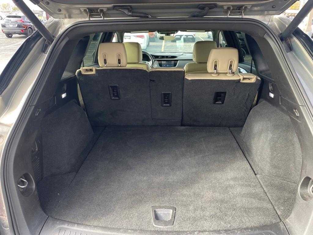 used 2019 Cadillac XT5 car, priced at $21,358