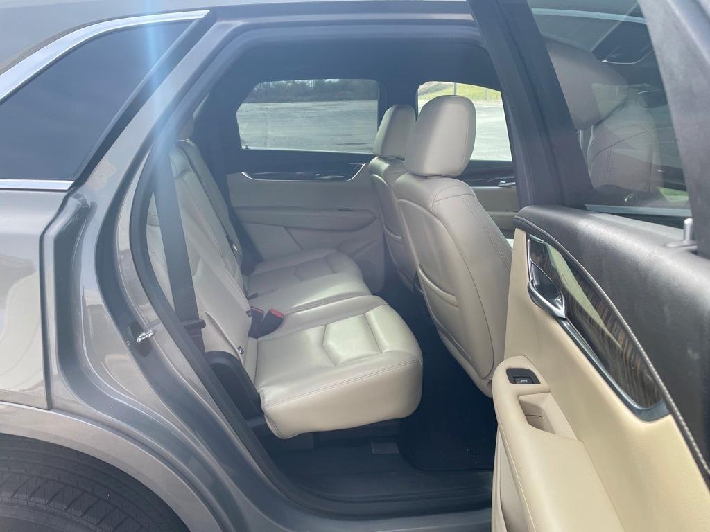 used 2019 Cadillac XT5 car, priced at $21,358