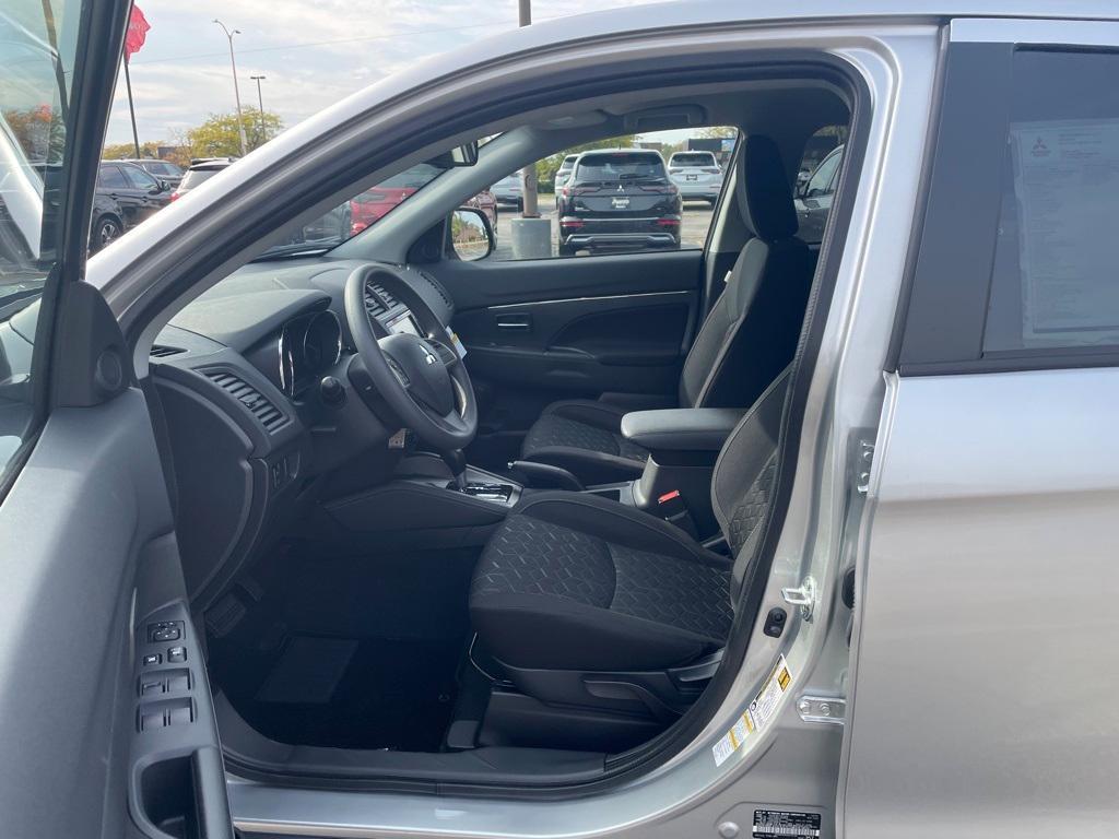 new 2025 Mitsubishi Outlander Sport car, priced at $26,805