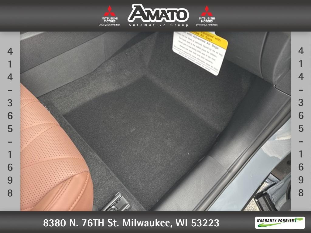 new 2025 Mitsubishi Outlander car, priced at $44,430