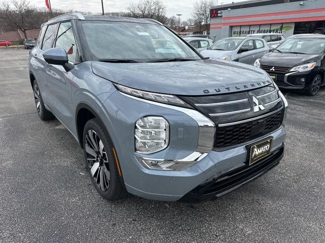 new 2025 Mitsubishi Outlander car, priced at $45,930