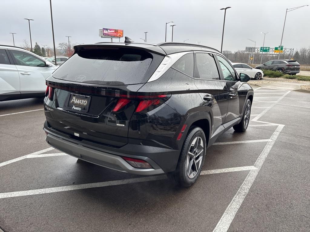 new 2025 Hyundai Tucson car, priced at $33,980