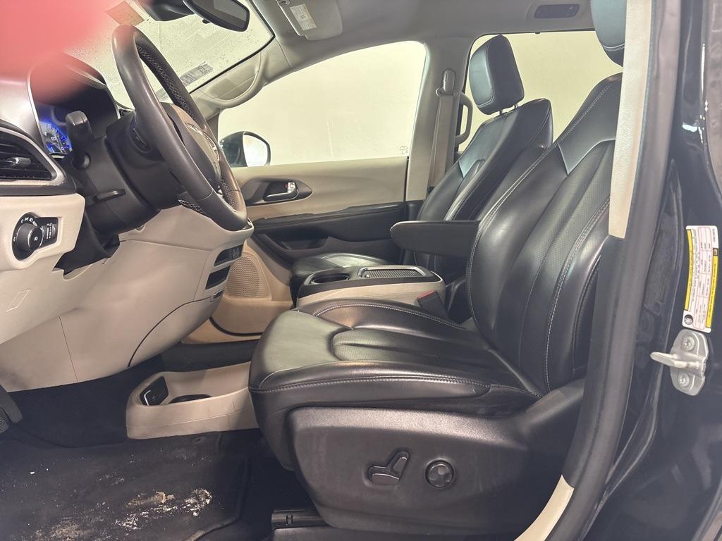 used 2023 Chrysler Pacifica car, priced at $23,499