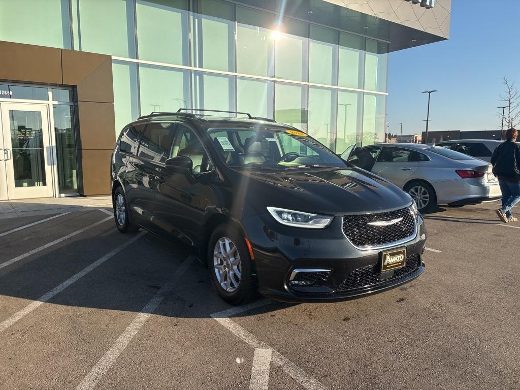 used 2022 Chrysler Pacifica car, priced at $22,899